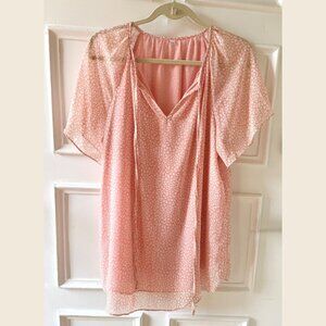 Blush Pink Blouse Size 2XL US14 White Micro Print Tie Neck Flutter Sleeve